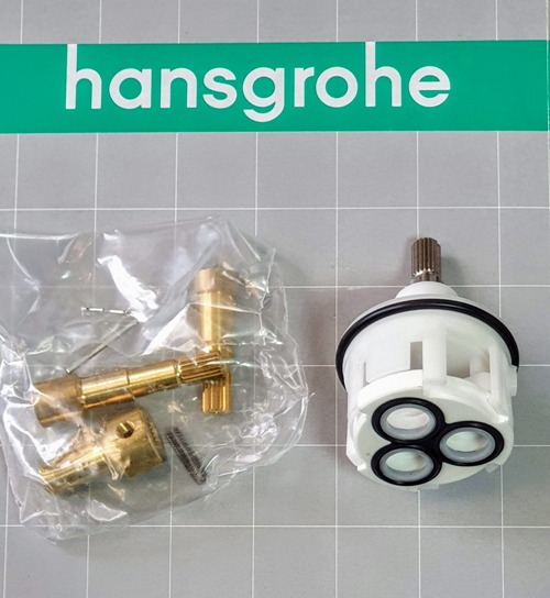 Переключатель Hansgrohe (96604000) 
